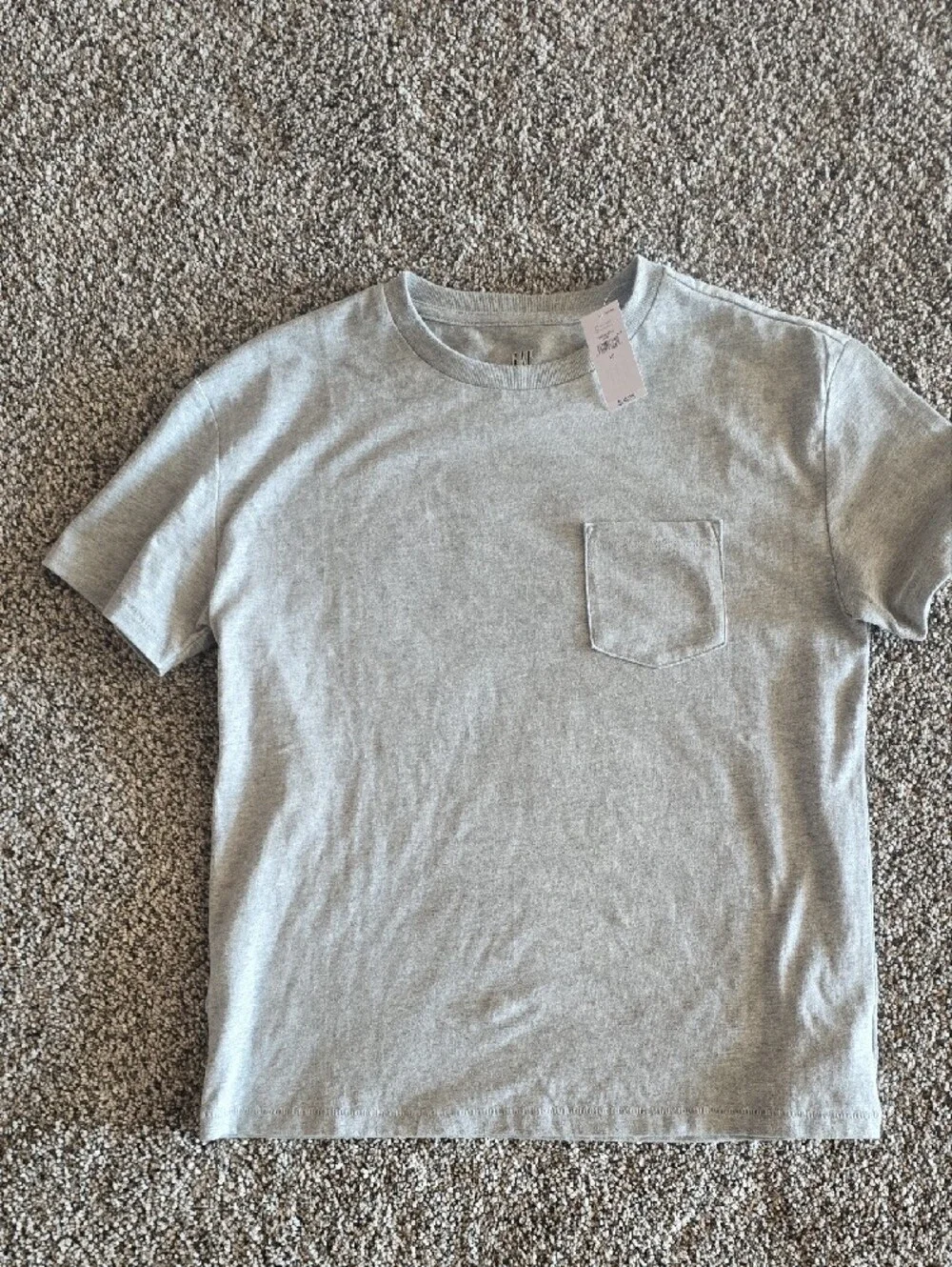 GAP Teen Short-Sleeve Pocket Tees in Black and Light Gray. Size 10. NWT